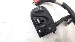Recambio de piña luces izquierda para yamaha x-max 125 2014-2020 referencia OEM IAM B9YH397200  