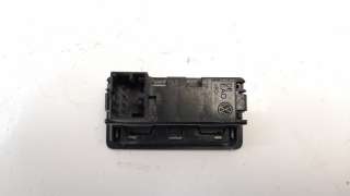 Recambio de interruptor para skoda superb combi (3v5) 2015- 2.0 tdi referencia OEM IAM 3C0959831A  