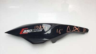 Recambio de moldura para bmw c 650 sport 2016- referencia OEM IAM 46638554457  
