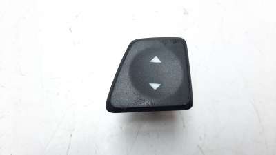 Recambio de mando elevalunas delantero derecho para fiat nuova 500 (150) 2007- abarth referencia OEM IAM 0735450602  