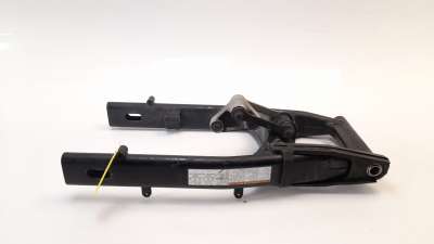 Recambio de puente trasero para suzuki gladius 650 2009-2015 referencia OEM IAM 6100044H01YAP  