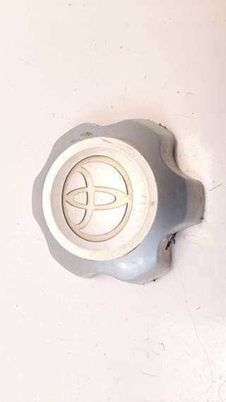 Recambio de tapacubos para toyota hilux (kun) 2005-2016 2.5 turbodiesel referencia OEM IAM 426030K140  