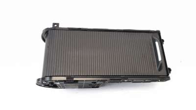 Recambio de moldura para kia xceed 2019- 1.0 tgdi cat referencia OEM IAM 84620J7000  