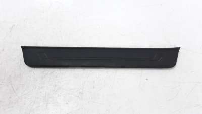 Recambio de moldura para kia optima 2015- 1.7 crdi cat referencia OEM IAM 85874D4000  