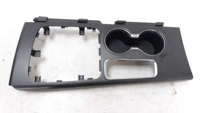 Recambio de moldura para kia optima 2015- 1.7 crdi cat referencia OEM IAM 84651D4600  