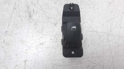 Recambio de mando elevalunas delantero derecho para hyundai kona 2017- 1.0 tgdi cat referencia OEM IAM 3K552B1200  