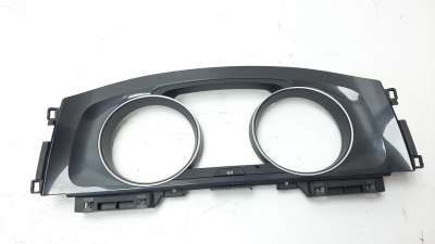 Recambio de moldura para volkswagen golf vii lim. (bq1) 2016- 1.0 tsi referencia OEM IAM 5G0857059  