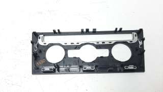 Recambio de moldura para volkswagen golf vii lim. (bq1) 2016- 1.0 tsi referencia OEM IAM 5G1863100  