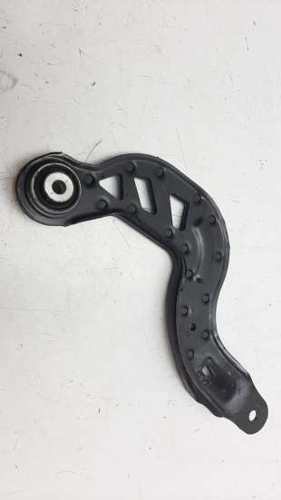 Recambio de brazo suspension superior trasero derecho para mercedes-benz clase a (w176) 2012-2018 2.1 cdi cat referencia OEM IAM 2