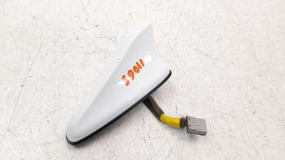 Recambio de antena para hyundai i30 (pd) 2017- n line referencia OEM IAM 96210G4100PYW  
