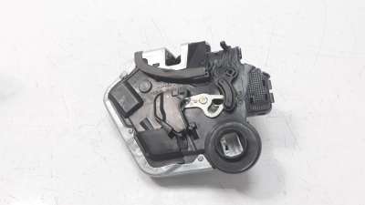 Recambio de cerradura puerta trasera derecha para lexus nx 2014- 2.5 16v cat (híbrido) referencia OEM IAM 6906012410  