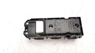 Recambio de mando elevalunas delantero izquierdo para lexus nx 2014- 2.5 16v cat (híbrido) referencia OEM IAM 8404078010  