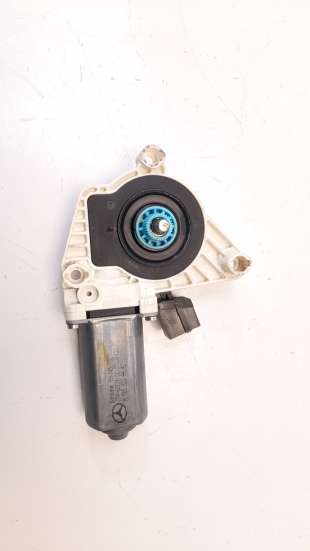 Recambio de motor elevalunas delantero derecho para mercedes-benz clase b (w245) 2005-2011 2.0 cat referencia OEM IAM A169820444