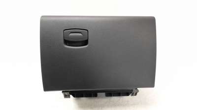 Recambio de guantera para renault kadjar 2015- 1.6 tce energy referencia OEM IAM 682526225R  