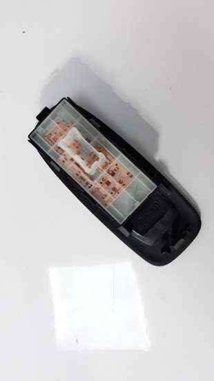 Recambio de mando elevalunas delantero derecho para renault kadjar 2015- 1.6 tce energy referencia OEM IAM 254119716R   2