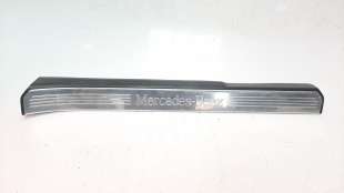 Recambio de moldura para mercedes-benz clase s (w221) berlina 2005-2013 4.0 cdi referencia OEM IAM A2216800235  