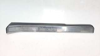 Recambio de moldura para mercedes-benz clase s (w221) berlina 2005-2013 4.0 cdi referencia OEM IAM A2216800235  