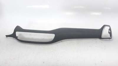 Recambio de moldura para hyundai tucson 2015- 1.6 cat referencia OEM IAM 84795D7AA0  
