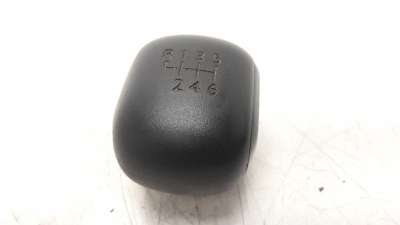 Recambio de pomo palanca cambio para opel vivaro furgón 2019- 1.5 cdti dpf referencia OEM IAM 98193765ZD  