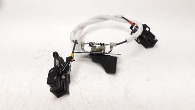 Recambio de cerradura puerta trasera derecha para opel vivaro furgón 2019- 1.5 cdti dpf referencia OEM IAM 9832090780  