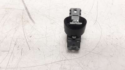 Recambio de mando elevalunas delantero izquierdo para fiat nuova 500 (150) 2007- 1.2 cat referencia OEM IAM 7356294040  