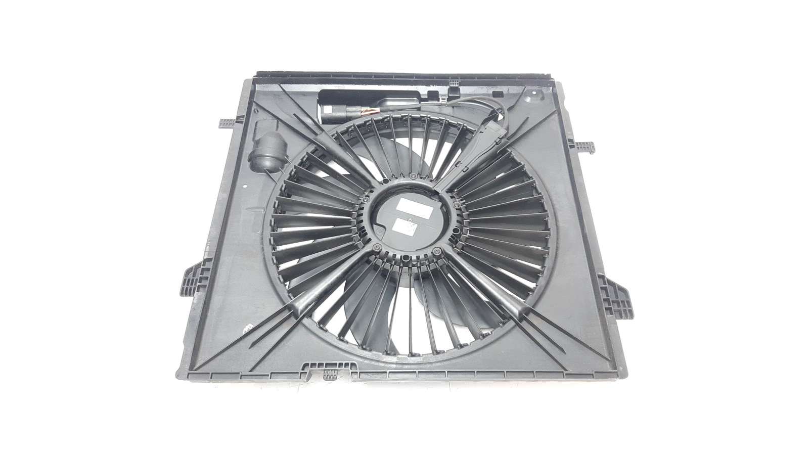 Recambio de electroventilador para mercedes-benz clase m (w166) 2011-2015 ml 350 bluetec (166.004) referencia OEM IAM A099906250 Recambio de electroventilador para mercedes-benz clase m (w166) 2011-2015 ml 350 bluetec (166.004) referencia OEM IAM A099906250