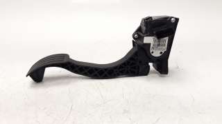 Recambio de potenciometro pedal para opel vivaro furgón 2019- 1.5 cdti dpf referencia OEM IAM 9838028180  