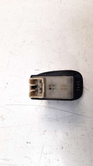 Recambio de mando elevalunas trasero izquierdo para hyundai accent (lc) 1999-2010 1.5 cat referencia OEM IAM    2
