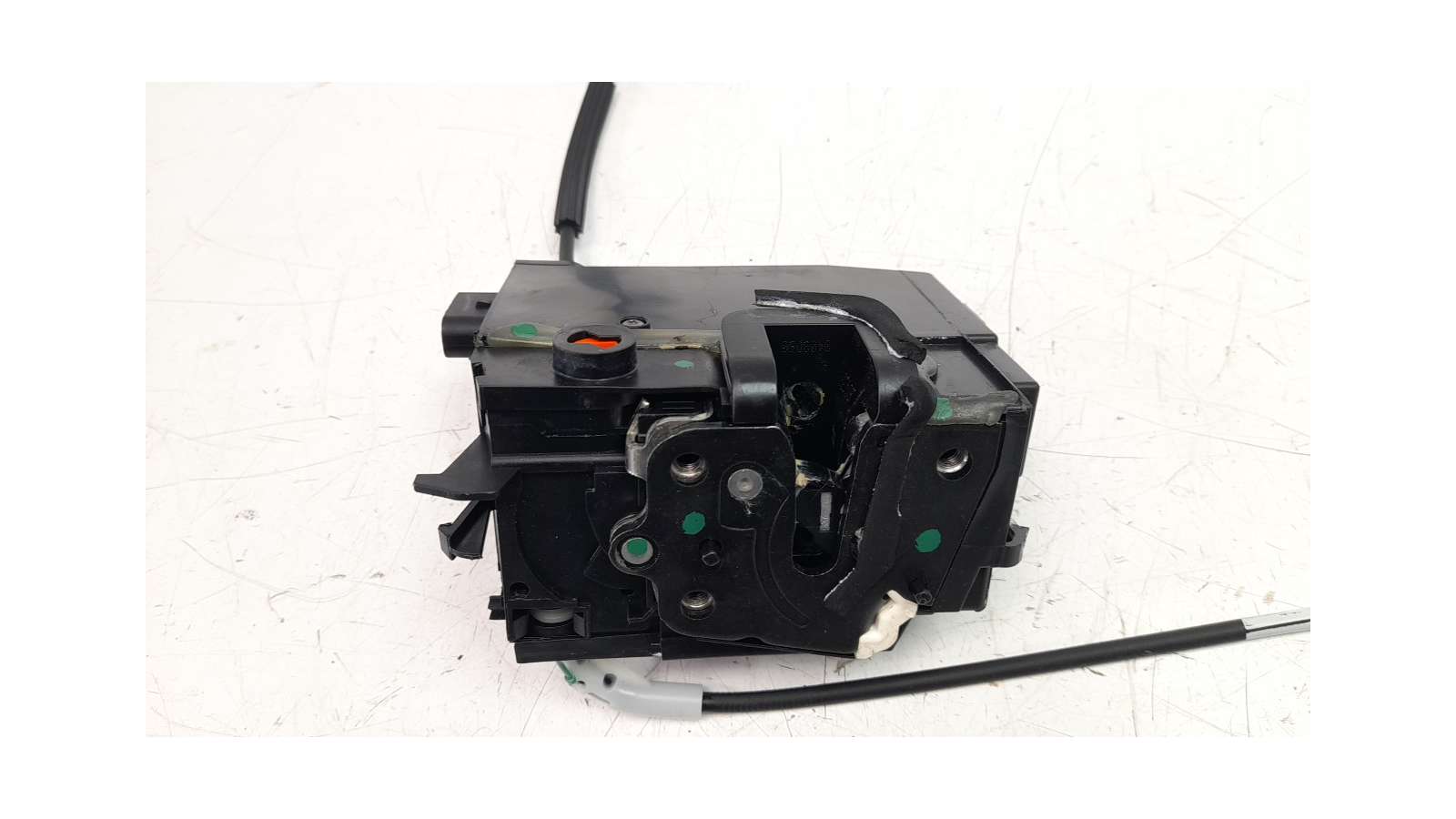 Recambio de cerradura puerta trasera derecha para peugeot 308 2013- 1.2 12v e-thp referencia OEM IAM 9826110980   Recambio de cerradura puerta trasera derecha para peugeot 308 2013- 1.2 12v e-thp referencia OEM IAM 9826110980