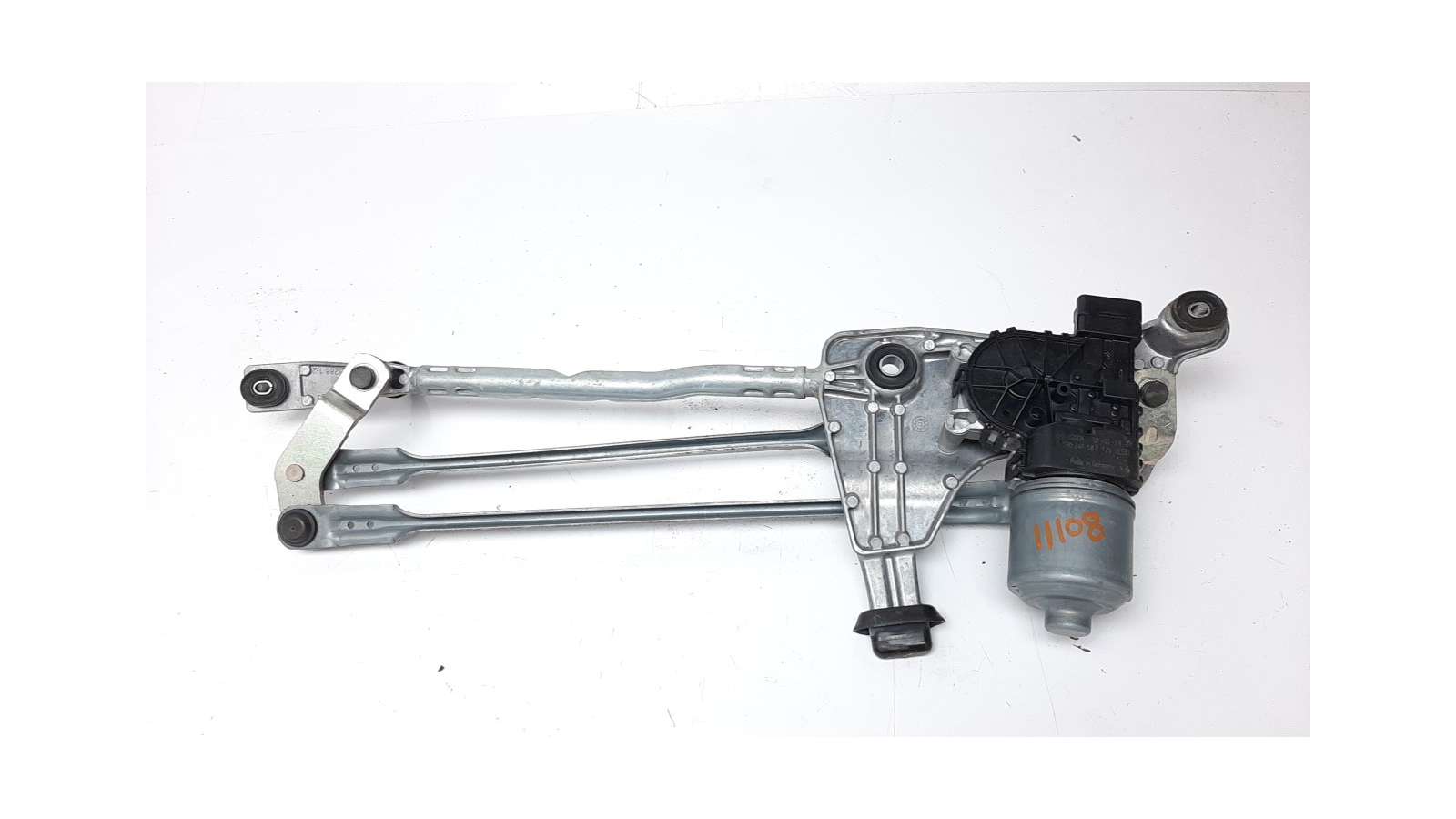 Recambio de motor limpia delantero para peugeot 308 2013- 1.2 12v e-thp referencia OEM IAM 9810327980   Recambio de motor limpia delantero para peugeot 308 2013- 1.2 12v e-thp referencia OEM IAM 9810327980