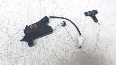 Recambio de tapa exterior combustible para kia niro 2016- referencia OEM IAM 81590G5001  