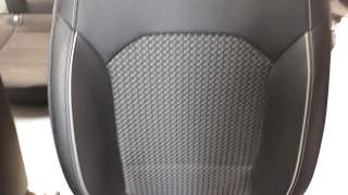 Recambio de juego asientos completo para kia ceed 2018- 1.4 tgdi cat referencia OEM IAM 88380J7030AZG  