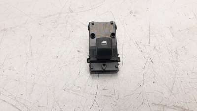 Recambio de mando elevalunas trasero derecho para kia ceed 2018- 1.4 tgdi cat referencia OEM IAM 93581J7100  