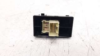 Recambio de mando elevalunas trasero derecho para kia ceed 2018- 1.4 tgdi cat referencia OEM IAM 93581J7100  