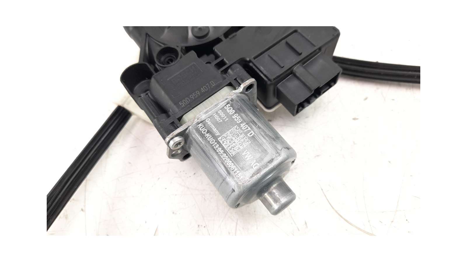 Recambio de elevalunas trasero izquierdo para volkswagen t-roc 2017- 1.5 16v tsi act referencia OEM IAM 2GA839461G   Recambio de elevalunas trasero izquierdo para volkswagen t-roc 2017- 1.5 16v tsi act referencia OEM IAM 2GA839461G