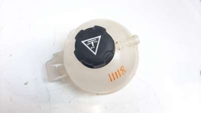 Recambio de deposito expansion para peugeot 308 2013- 1.2 12v e-thp referencia OEM IAM 9678514680  