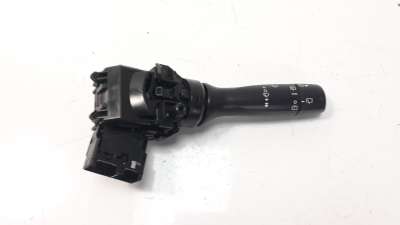 Recambio de mando limpia para toyota aygo 2014- 1.0 cat referencia OEM IAM 846520H020  