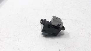 Recambio de mando elevalunas trasero derecho para ssangyong tivoli 2015- 1.6 turbodiesel cat referencia OEM IAM 8585035000   2