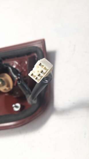 Recambio de piloto trasero derecho para toyota rav 4 (a2) 2000-2006 1.8 16v cat referencia OEM IAM 8155142040 108905250 TY285415 2