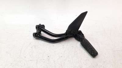 Recambio de estribo lateral para ktm 390 duke 2016- 390 duke referencia OEM IAM 93003150033  