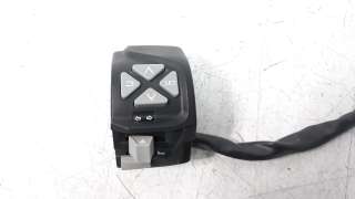 Recambio de piña luces izquierda para ktm 390 duke 2016- 390 duke referencia OEM IAM 93011070000  