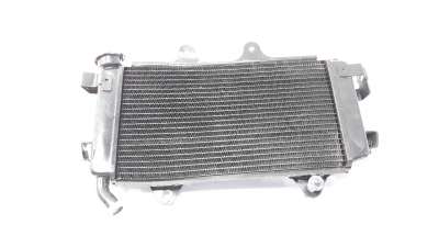 Recambio de radiador agua para ktm 390 duke 2016- 390 duke referencia OEM IAM 93035010033  