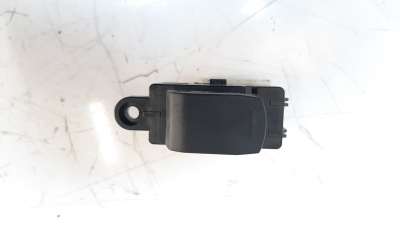 Recambio de mando elevalunas trasero derecho para suzuki vitara 2015- 1.4 16v boosterjet cat referencia OEM IAM 3799568L00000  