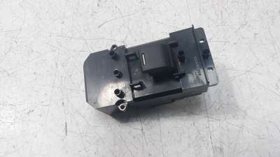 Recambio de mando elevalunas delantero derecho para honda hr-v (..) 2015- 1.6 dtec cat referencia OEM IAM 35760T7SE11  