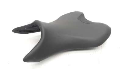 Recambio de asiento para yamaha mt-07 2014- referencia OEM IAM B4C2471001 B4C00S 