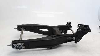 Recambio de puente trasero para yamaha mt-07 2014- referencia OEM IAM 1WS2211010  