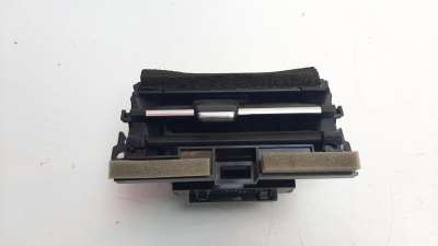 Recambio de rejilla aireadora para mazda 2 lim. () 2014- 1.5 16v cat referencia OEM IAM D09W64930  