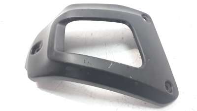 Recambio de moldura para yamaha xsr 700 2015- referencia OEM IAM B34F137X00  