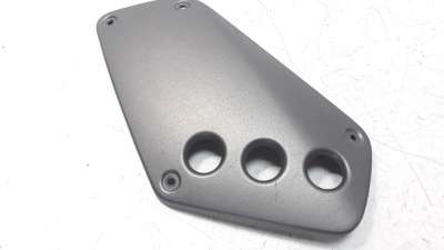 Recambio de moldura para yamaha xsr 700 2015- referencia OEM IAM B34F174100P2  