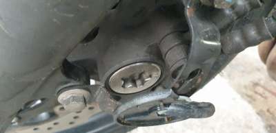 Recambio de pinza de freno delantera izquierda para yamaha xsr 700 2015- referencia OEM IAM 1WS2580T0000  